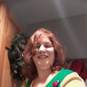 Meet your Posher, Lori